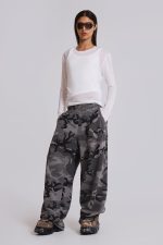 Black Baggy Camo Monster Joggers - Image 5