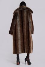 Agyness Brown Faux Fur Coat - Image 5