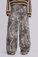 Woodland Camo Colossus Baggy Jeans - Image 7