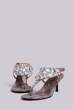Azaela Metallic Button Heeled Sandals - Image 7