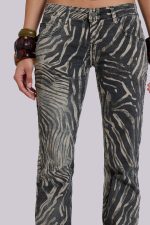 Leona Bootcut Cooper Jeans in Zebra - Image 7
