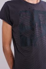 Vampire Stripe T-Shirt - Image 5