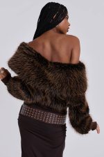 Ara Wide Eyelet Leather Belt - Image 6