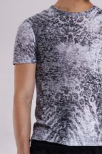 Claw T-Shirt - Image 5