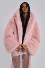 Mara Oversized Faux Fur Coat in Pink - Image 9