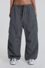 Vintage Grey Parachute Cargo Pants - Image 8